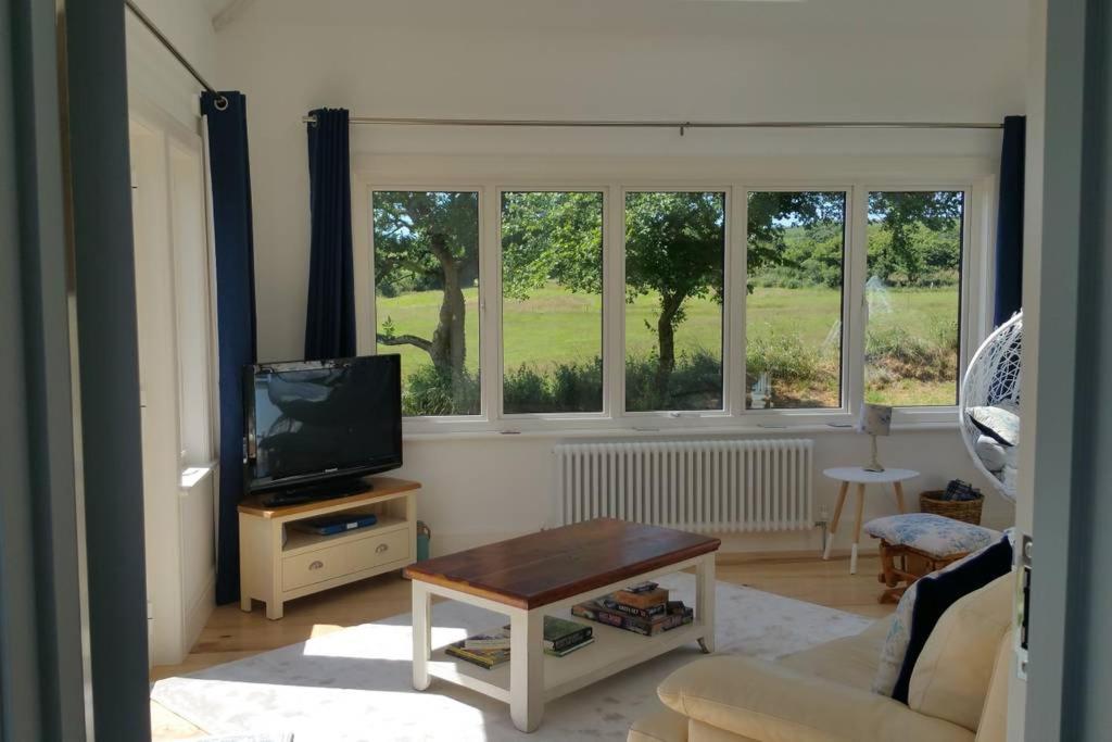 Bed and Breakfast Horsna Parc Retreat Saint Tudy Exterior foto