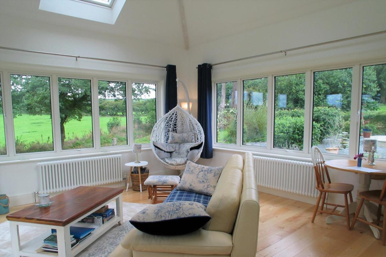 Bed and Breakfast Horsna Parc Retreat Saint Tudy Exterior foto